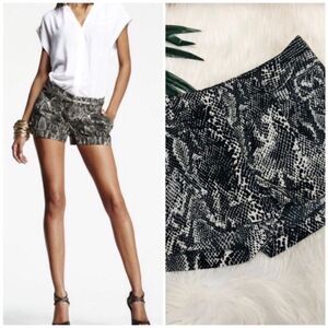 Express Black & White Snakeskin Python Print Satin Dress Shorts - Size 8